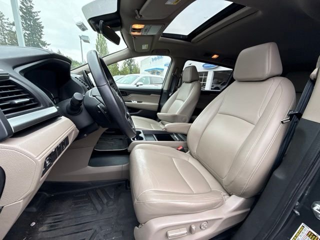 Used 2019 Modern Steel Metallic Honda EX-L image 5