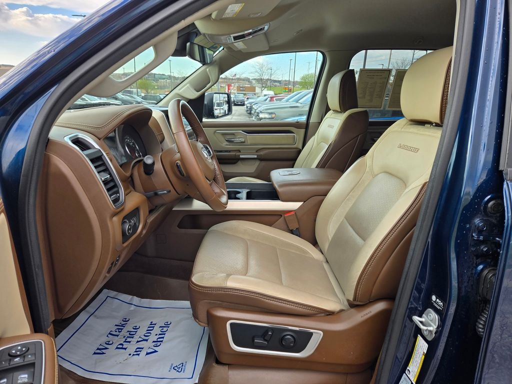 Used 2022 Blue Ram Laramie image 17