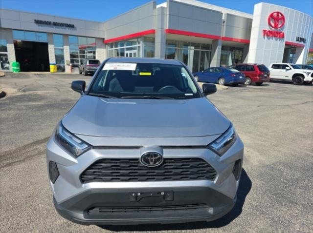 Certified Used 2025 SILVER SKY METALLIC Toyota  image 2