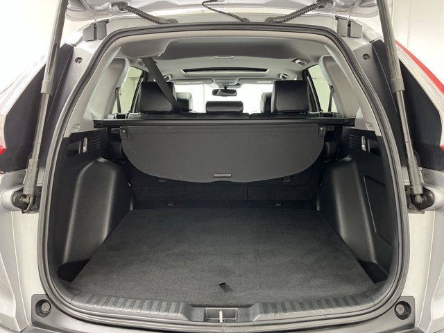 Used 2019 Lunar Silver Metallic Honda Touring image 29
