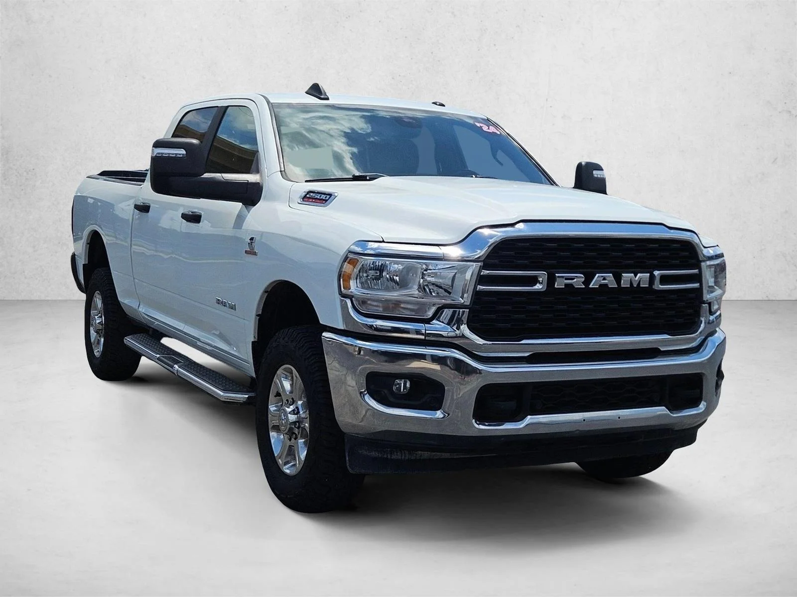 Used 2024 Bright White Clearcoat RAM Big Horn image 3
