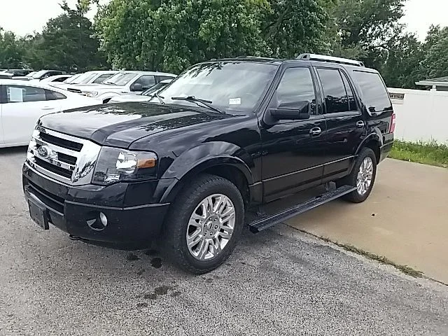 Used 2013 Black Ford Limited image 18