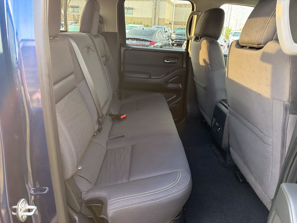 Used 2022 Blue Nissan SV image 19