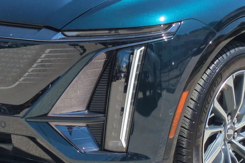 Certified Used 2024 Emerald Lake Metallic Cadillac Sport 1 image 23