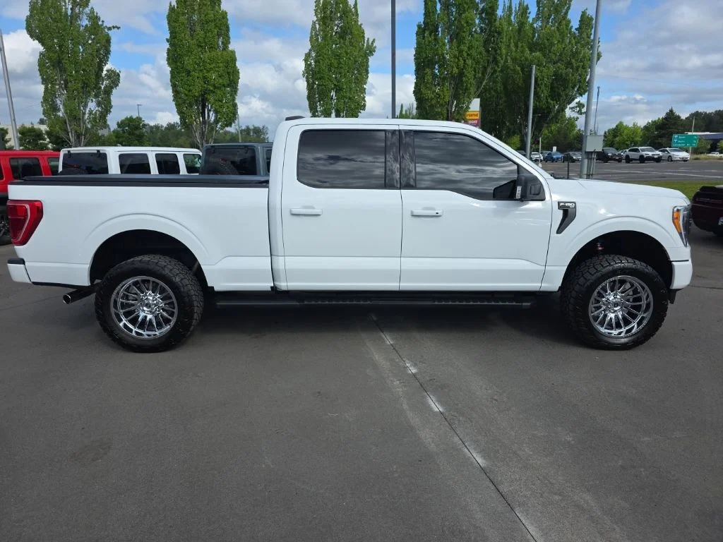 Used 2023 White Ford XLT image 6