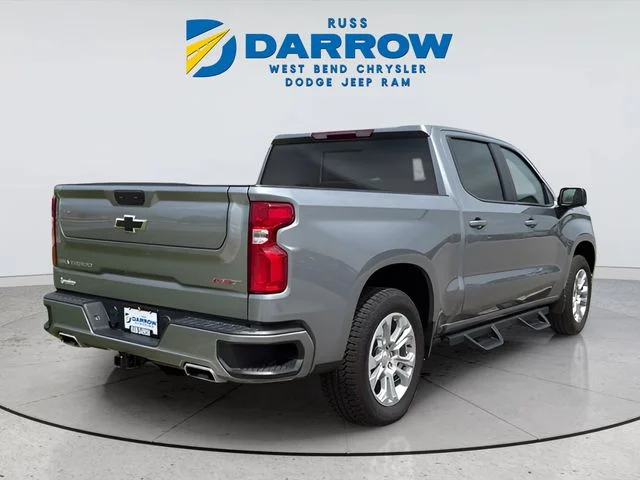 Used 2024 Gray Chevrolet RST image 5