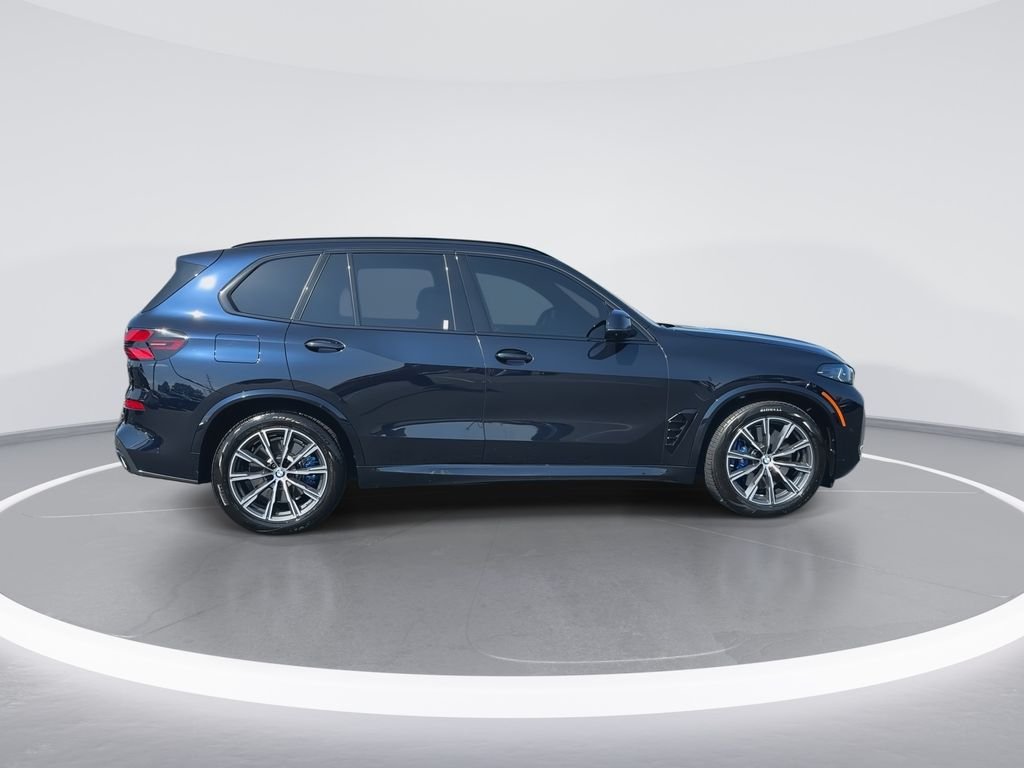 Used 2025 Black BMW xDrive50e image 9
