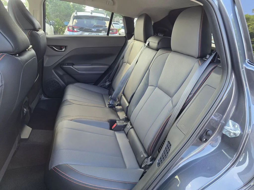 New 2026 MAGNETITE GRAY PEARL Subaru Limited Hybrid image 15