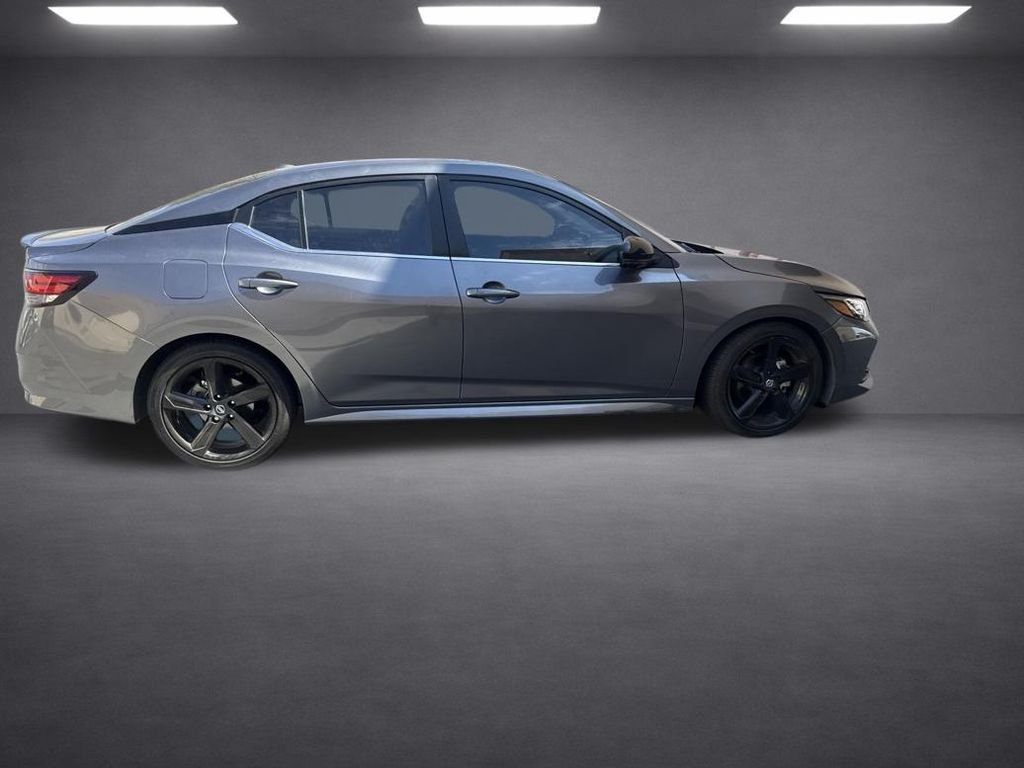 Used 2023 Gray Nissan SR image 15