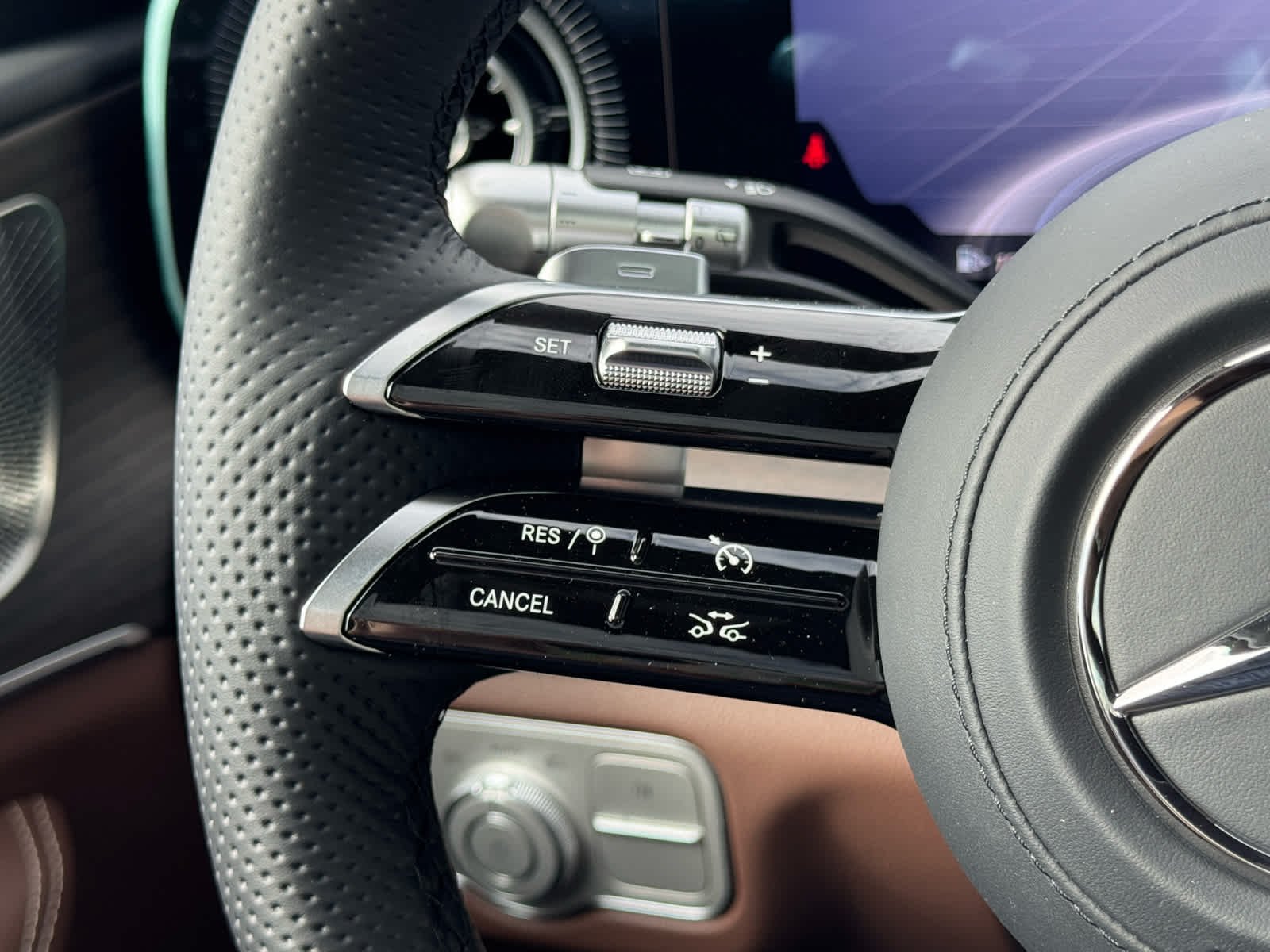 New 2027 Dark Petrol Mercedes-Benz GLE 450 image 32