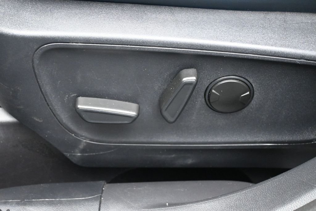 Used 2023 Black Ford Outer Banks image 40