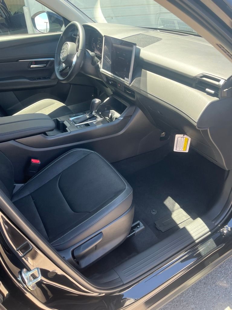 New 2026 Jet Black Mica Mazda 2.5 S Select AWD image 13