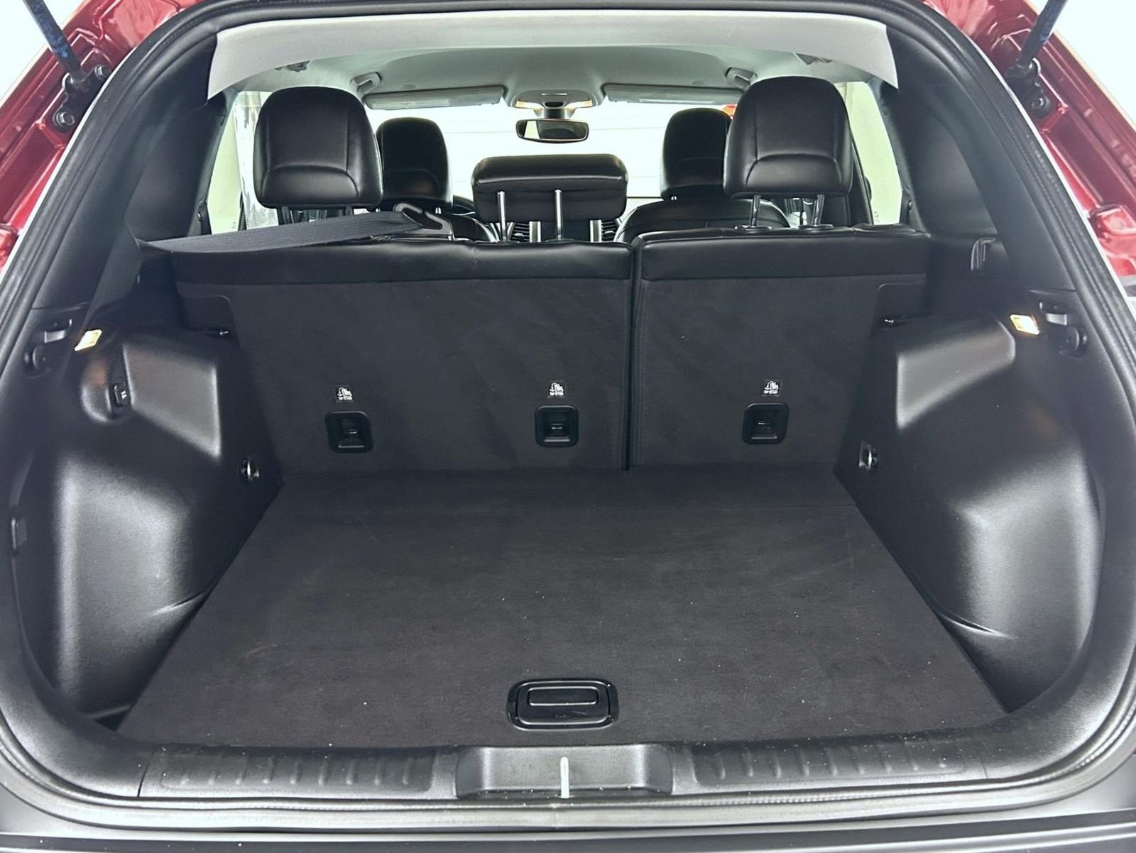 Used 2020 Red Jeep Trailhawk image 22