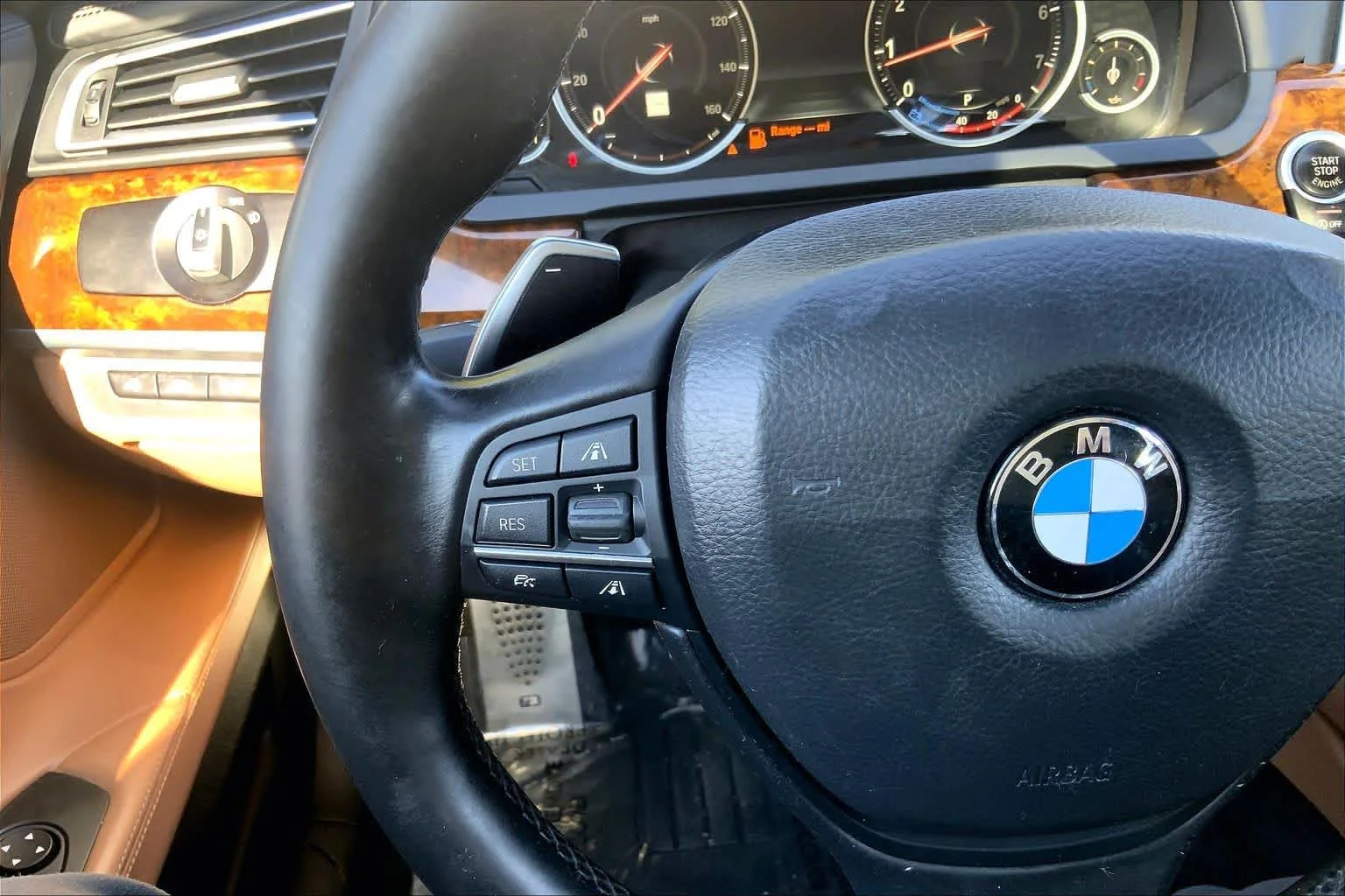 Used 2015 Alpine White BMW 750Li xDrive image 24