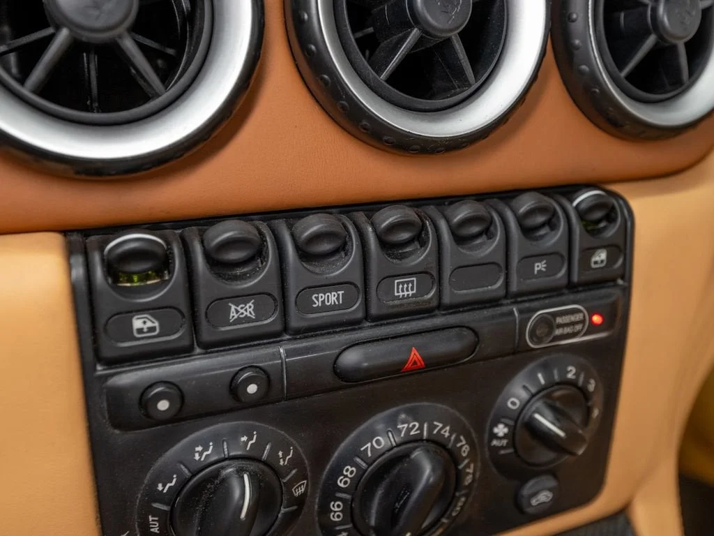Used 2005 Rosso Corsa Ferrari  image 35
