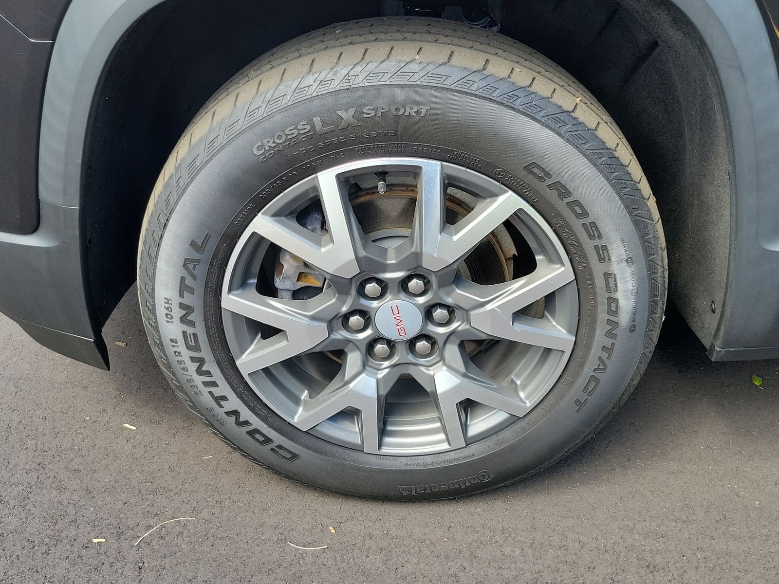 Used 2023 Black GMC SLE image 6