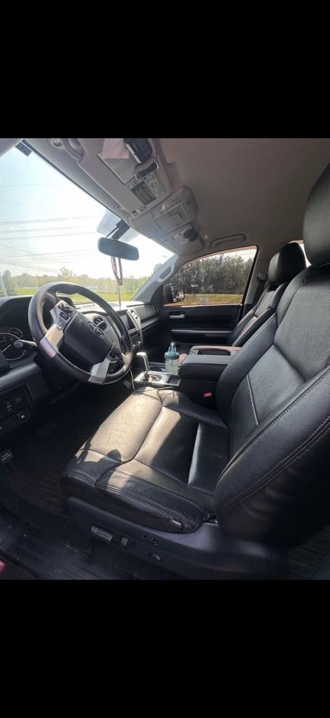 Used 2015 Red Toyota SR5 image 2