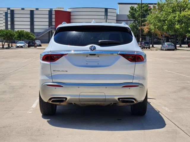 Used 2023 White Frost Tricoat Buick Premium image 8