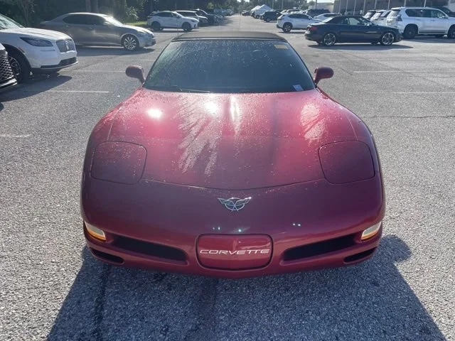 Used 2002 Magnetic Red Metallic II Chevrolet Base image 6