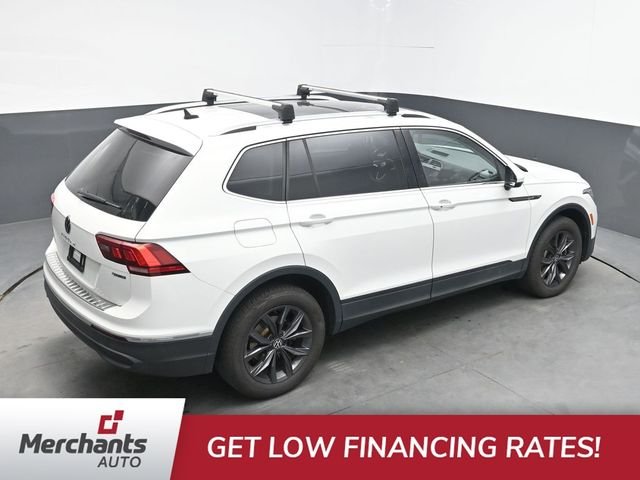 Used 2022 White Volkswagen 2.0T SE image 40