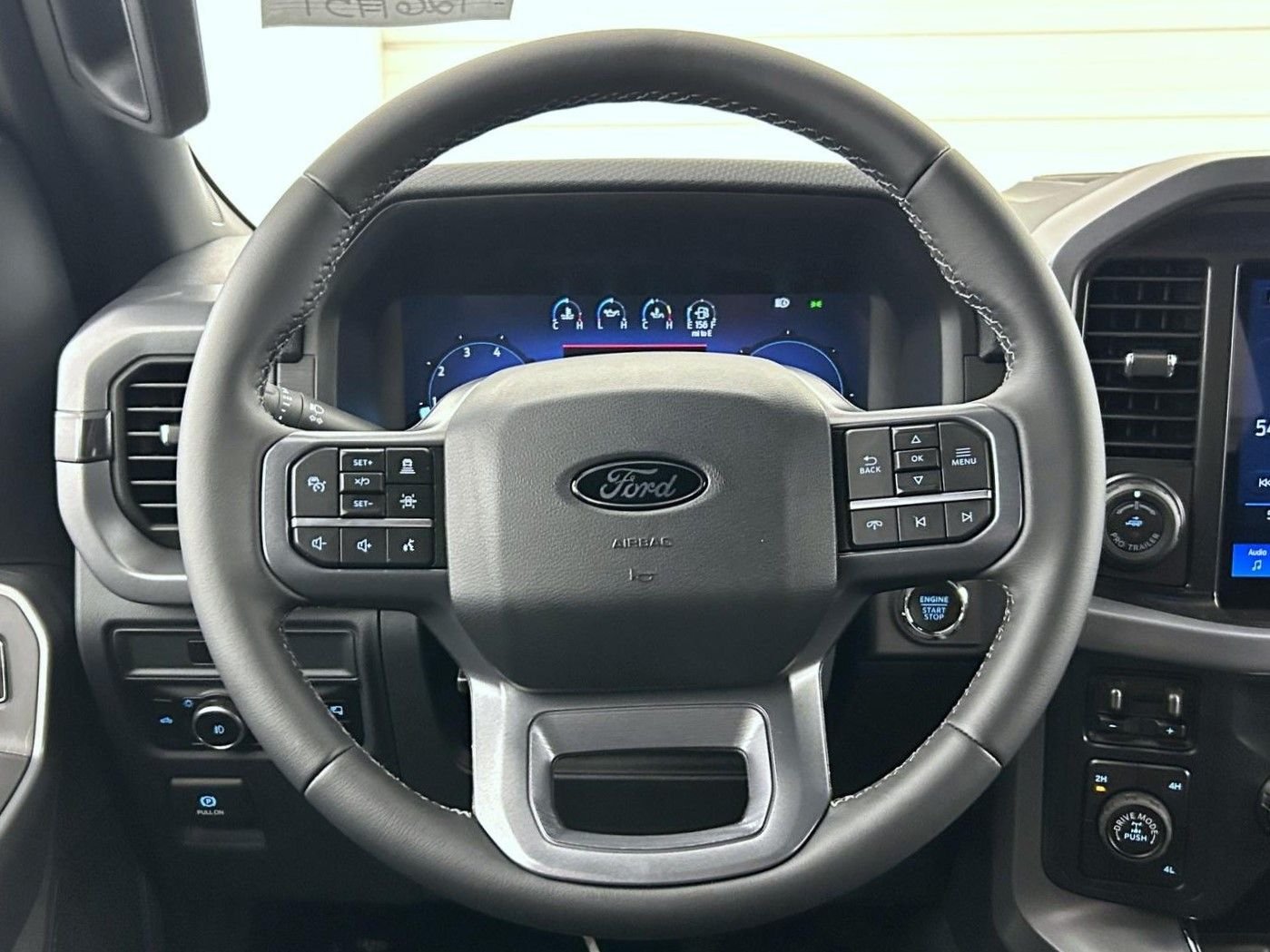 New 2026 Carbonized Gray Metallic Ford XLT image 11