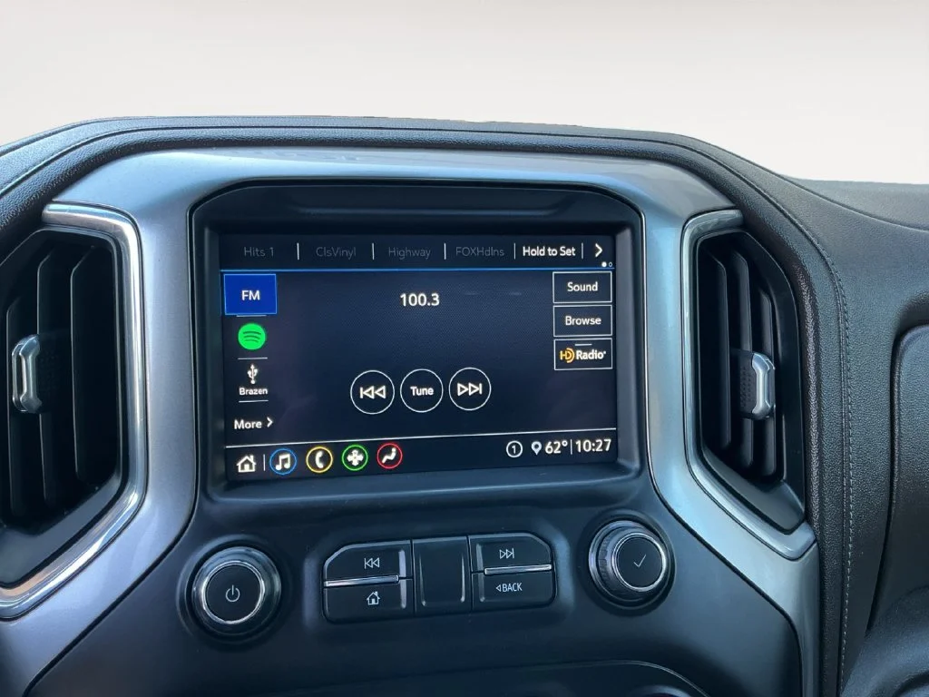 Used 2020 Blue Chevrolet RST image 21