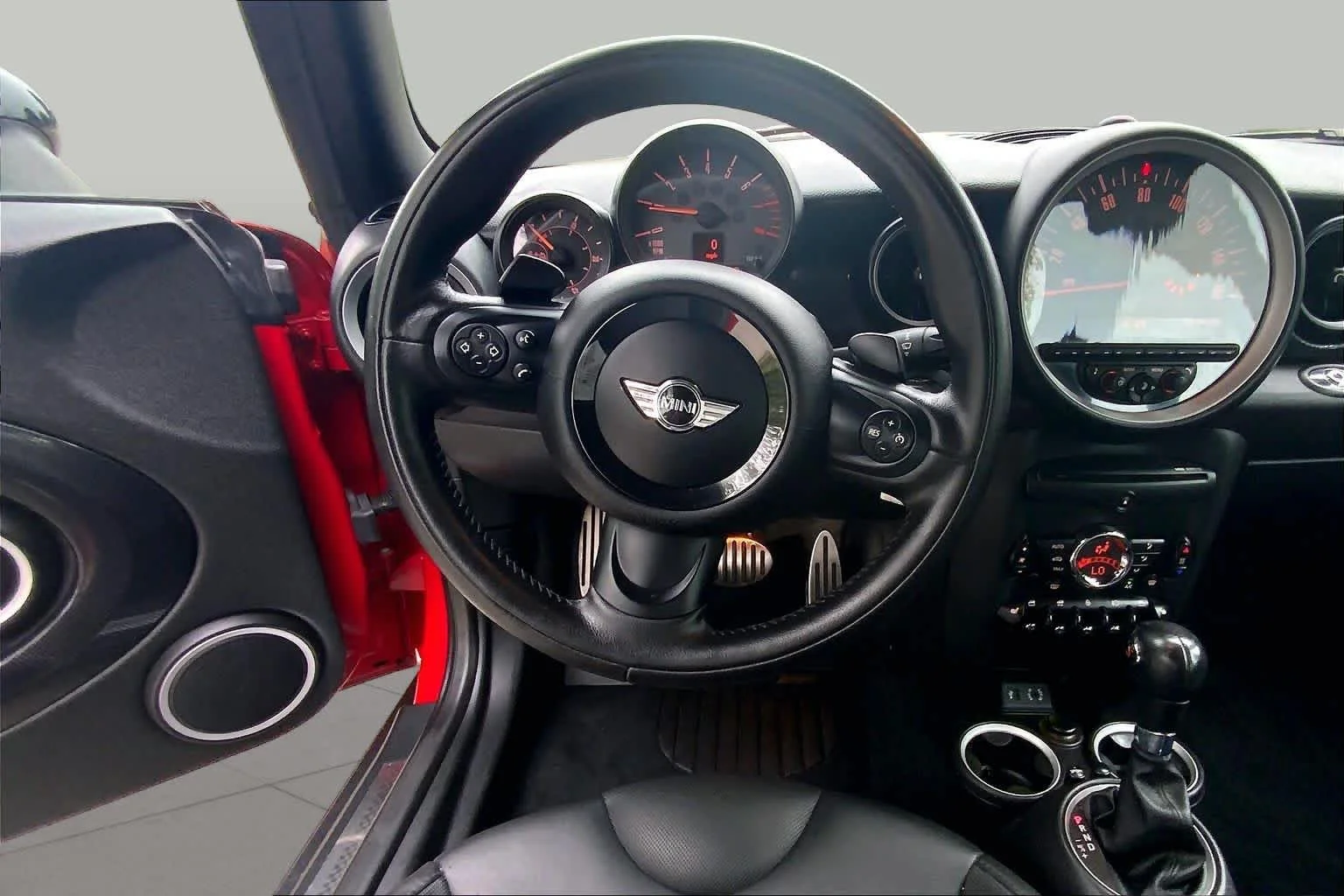 Used 2015 RED MINI S image 5