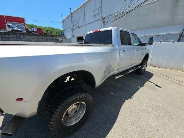 Used 2018 Silver Ram Tradesman image 2