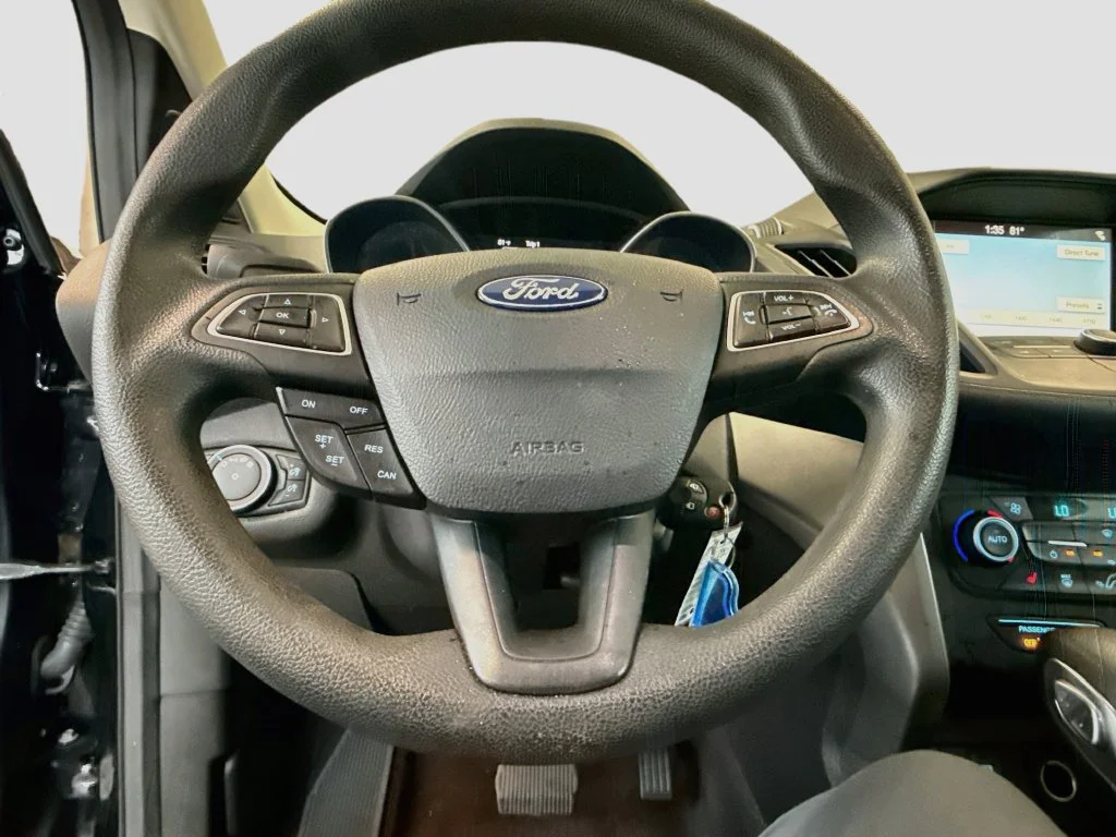Used 2018 Black Ford SE image 12