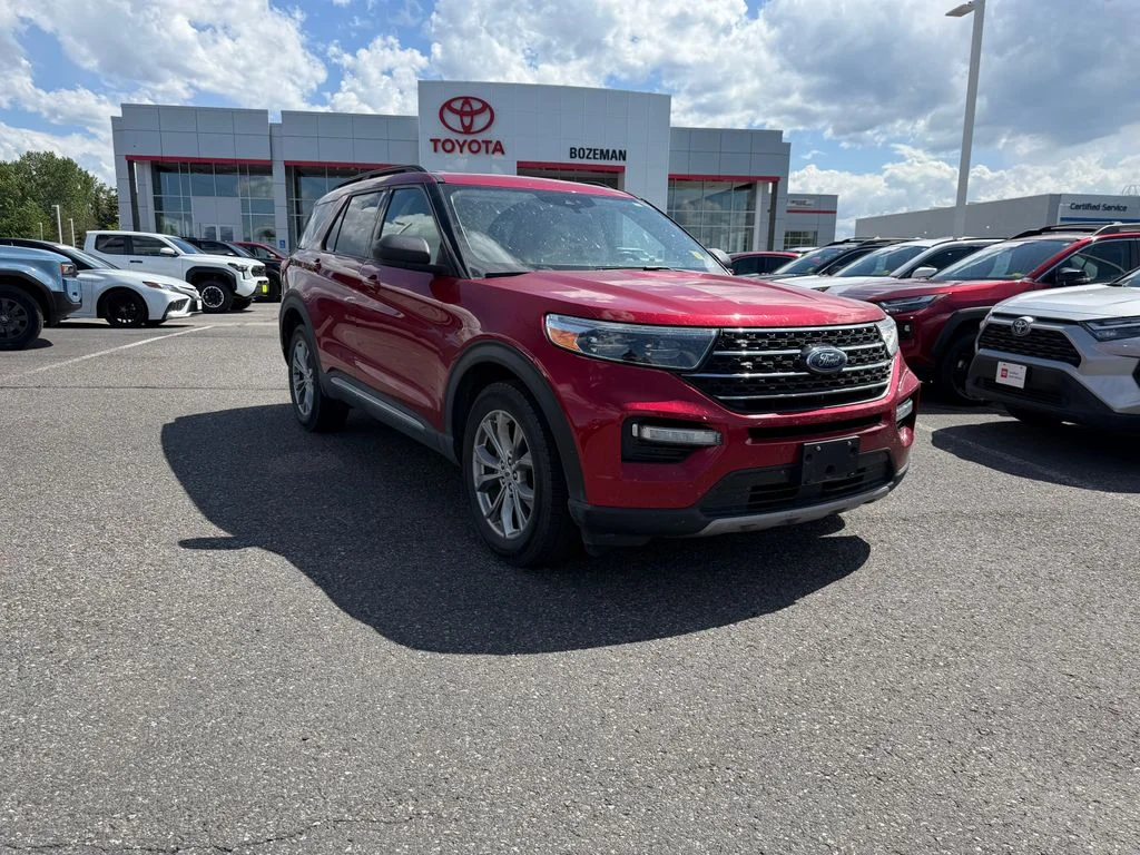 2021 Ford Explorer XLT 4WD's photo