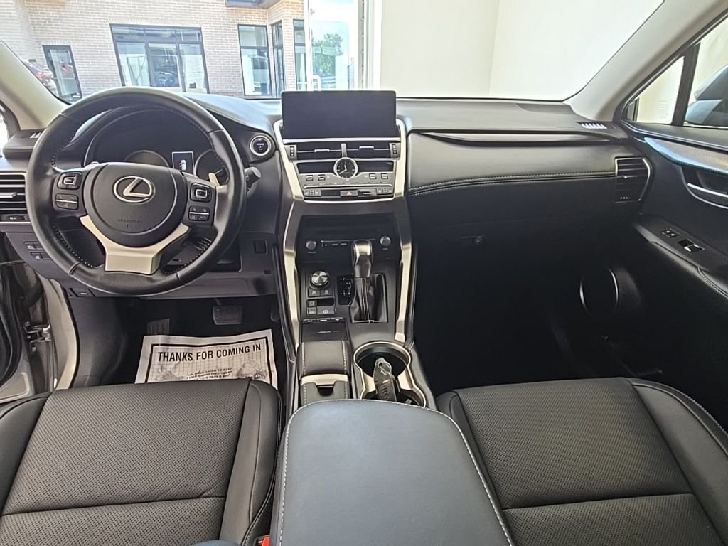 Used 2021 Silver Lexus 300h image 7