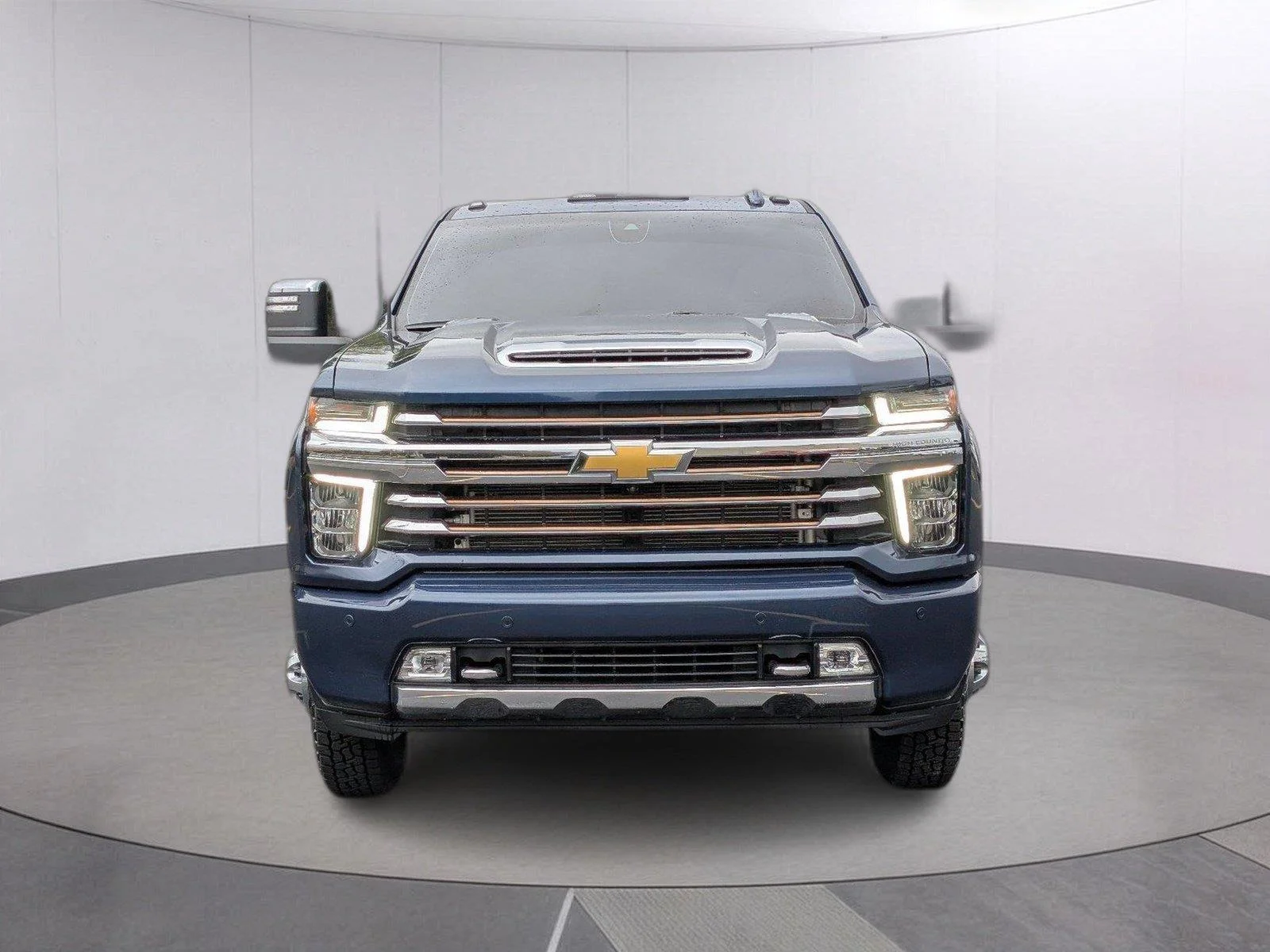 Used 2022 NORTHSKY BLUE METALLIC Chevrolet High Country image 10