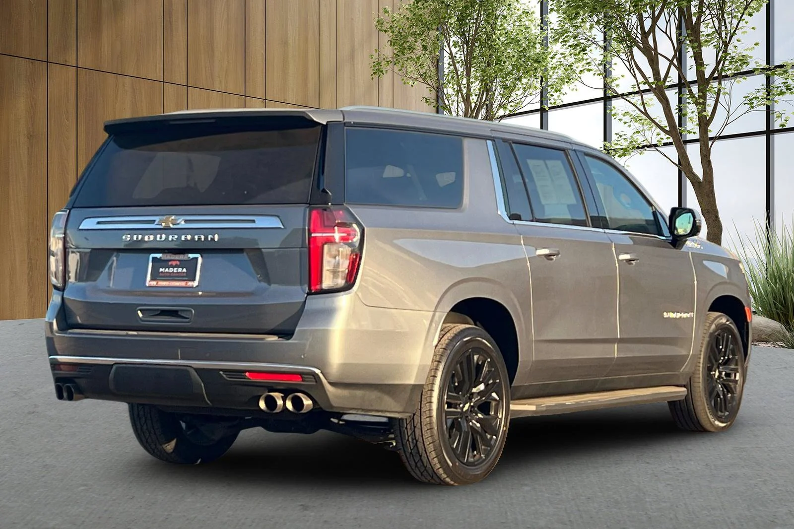 Used 2021 Gray Chevrolet High Country image 4