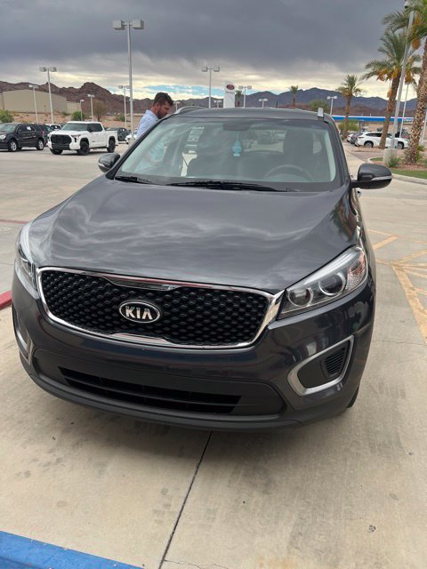 Used 2016 Gray Kia LX image 1