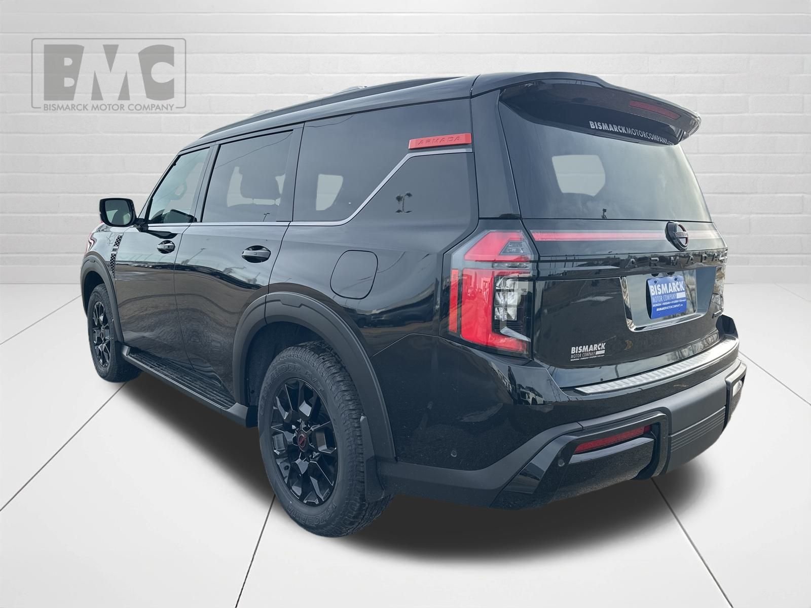 New 2026 Black Nissan PRO-4X image 8