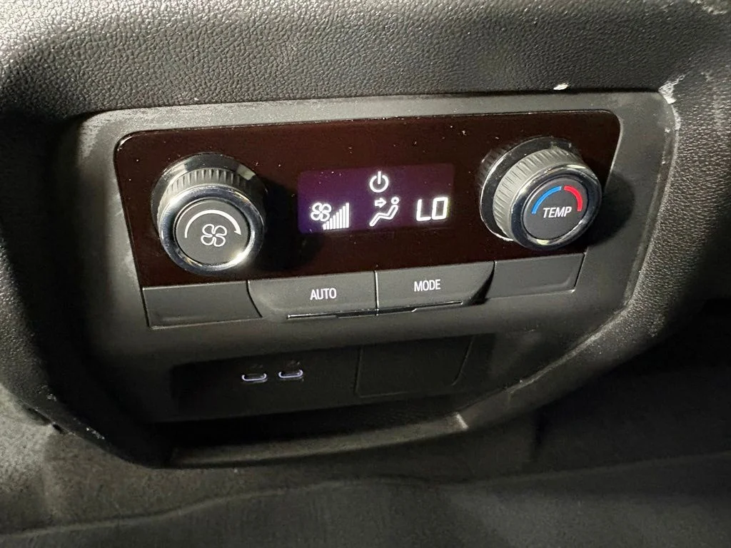 Used 2025 White Chevrolet LT image 38