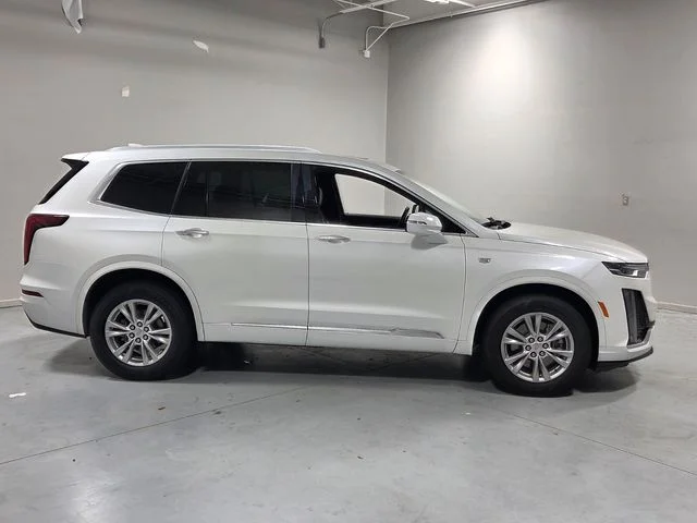 Used 2023 White Cadillac Luxury image 16