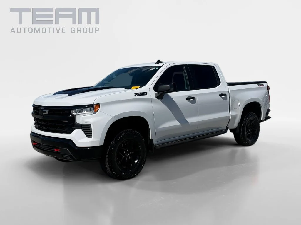 Used 2023 SUMMIT WHITE Chevrolet LT Trail Boss image 3