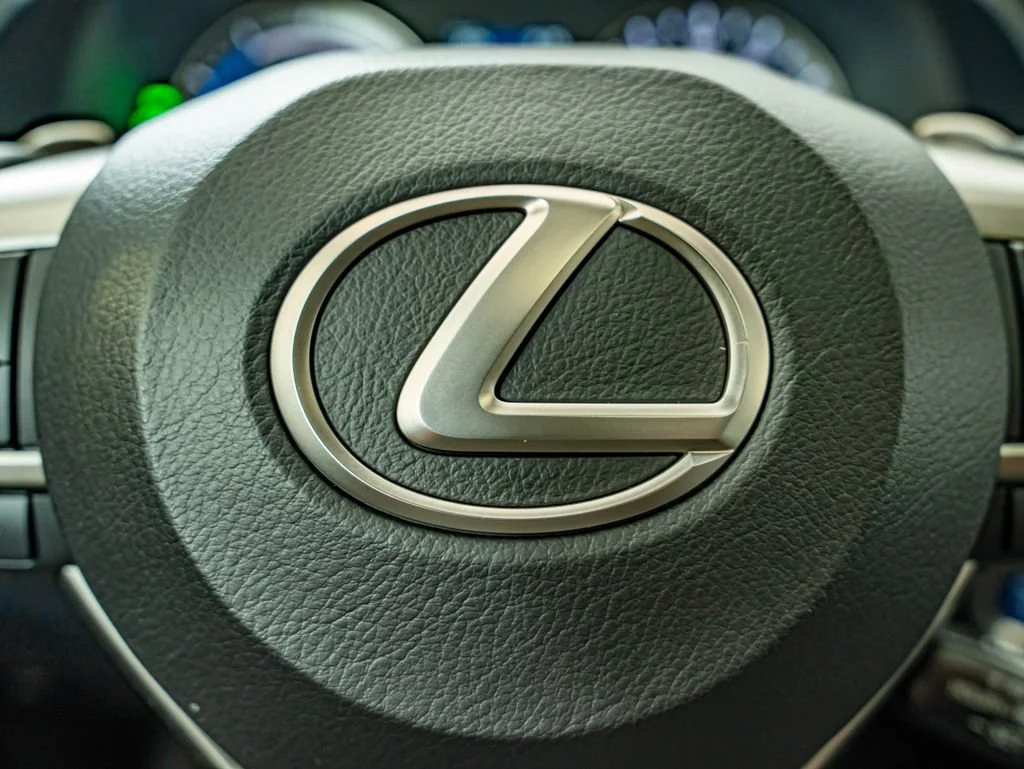 Certified Used 2021 Atomic Silver Lexus 450h image 23