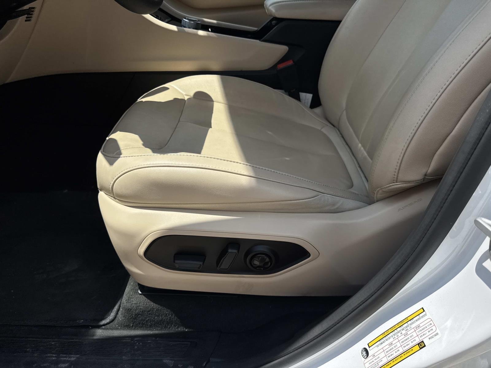 Used 2023 Bright White Clearcoat Jeep Limited image 16