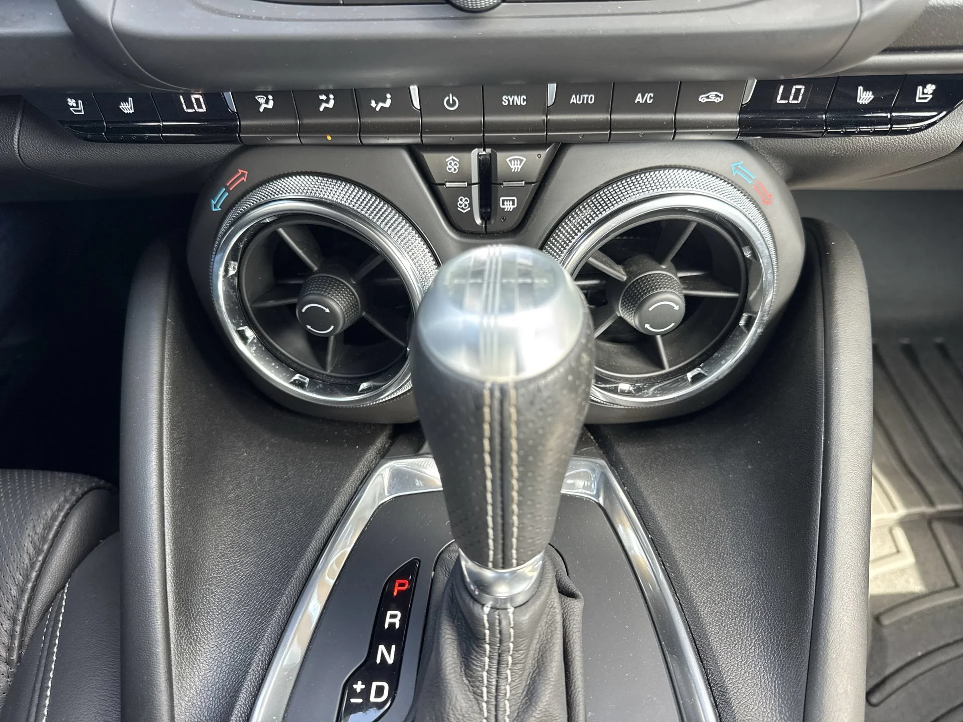 Used 2017 ARCTIC BLUE METALLIC Chevrolet 2SS image 18