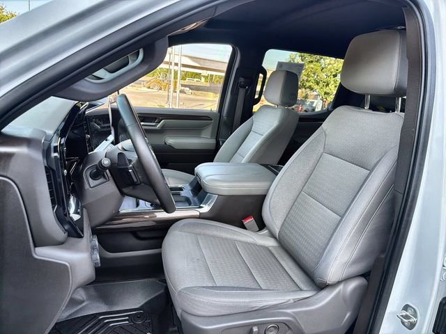 Used 2024 White Chevrolet LT Trail Boss image 11