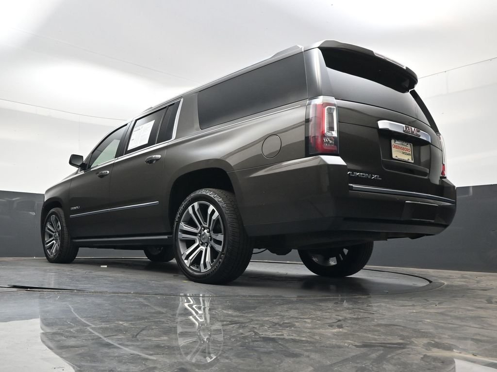 Used 2019 Gray GMC Denali image 38
