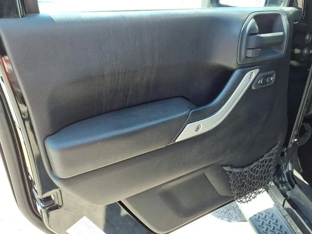 Used 2011 Black Jeep Sahara image 18