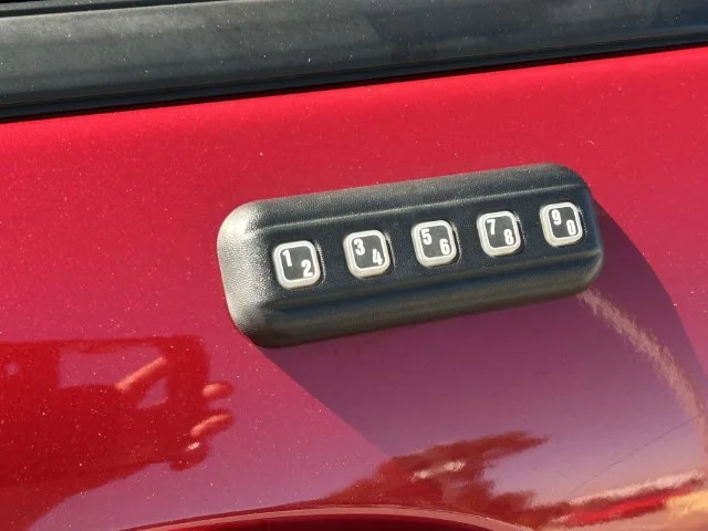 Used 2016 Red Ford SE image 7