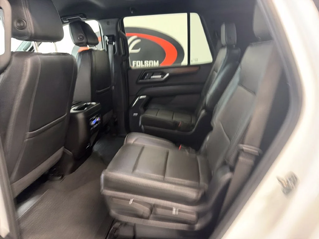 Used 2025 Summit White GMC Denali image 13