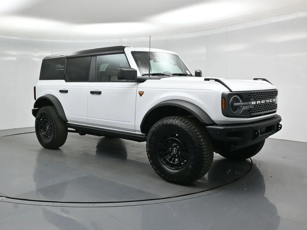 New 2026 White Ford Badlands image 21