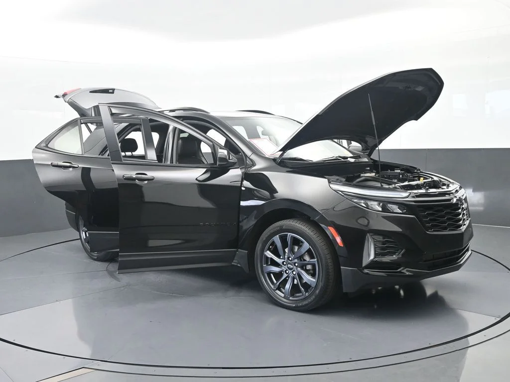Used 2024 Mosaic Black Metallic Chevrolet RS image 70