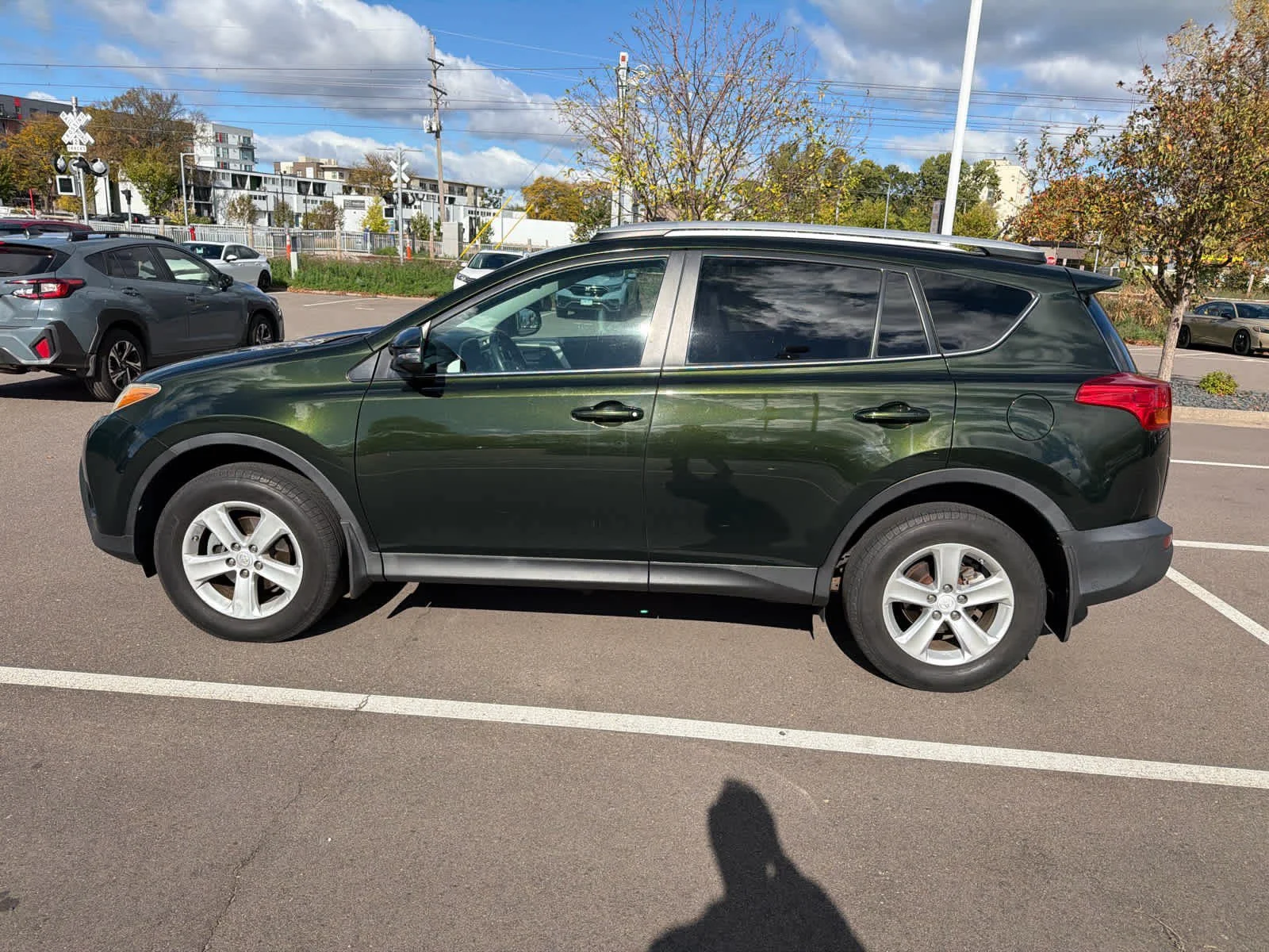 Used 2013 Spruce Mica Toyota XLE image 8