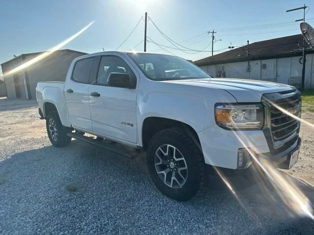2021 GMC Canyon 4WD AT4 Crew Cab Short Box's photo